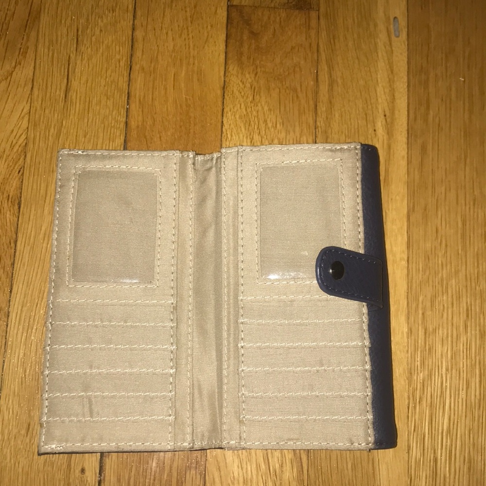 Wallet - Picture 3 of 3